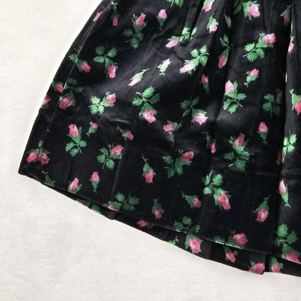 Emily Brooks good used